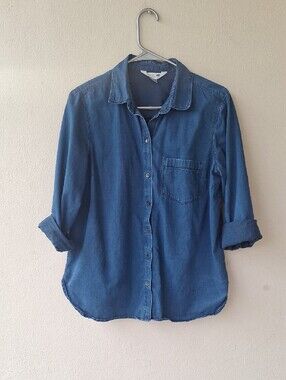 Old Navy Blue Denim Button-Down Women's Shirt Size L